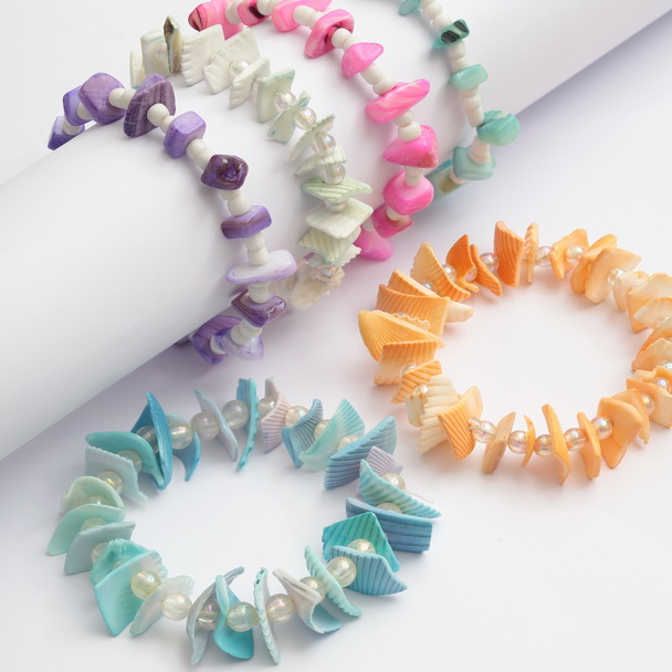 Shell chip bracelet