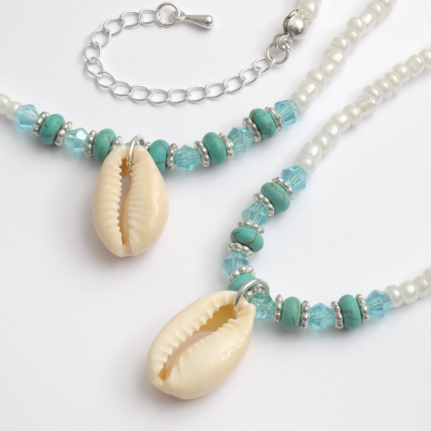 Shell necklace