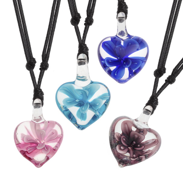 Glass heart necklace