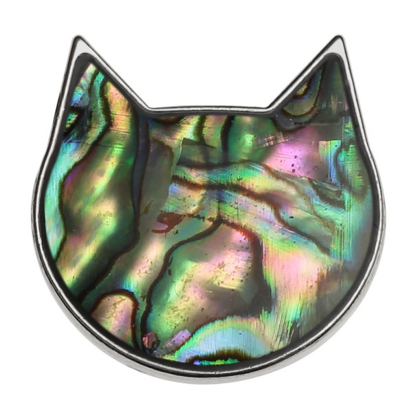 Natural cat pin badge